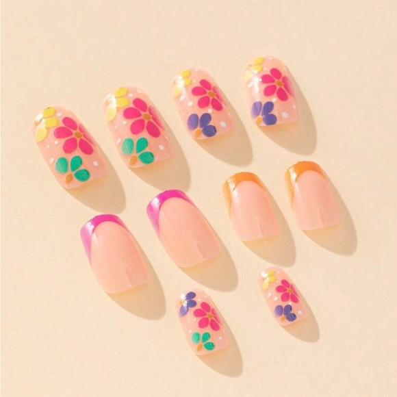 False Nails-24Pcs - Picture 4 of 5